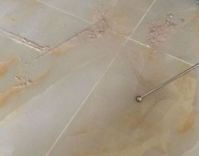 夷陵瓷砖空鼓维修公司分享粘合剂选择不当在瓷砖铺贴过程中可能导致以下问题